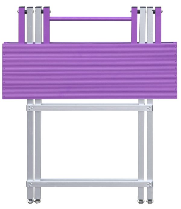 *Sérpöntun* Létt snyrtiborð fyrir sýningar.